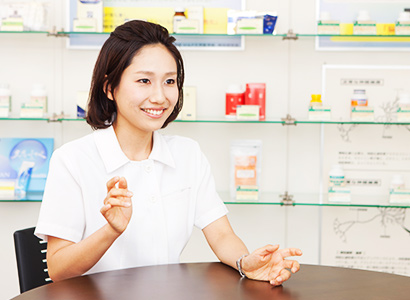 (株)HBCフナト美容カウンセラー